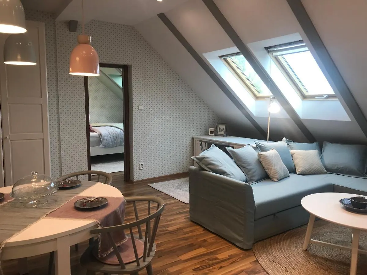 Attic Apartment On Waterfront / View / Netflix プラハ 0*,  チェコ